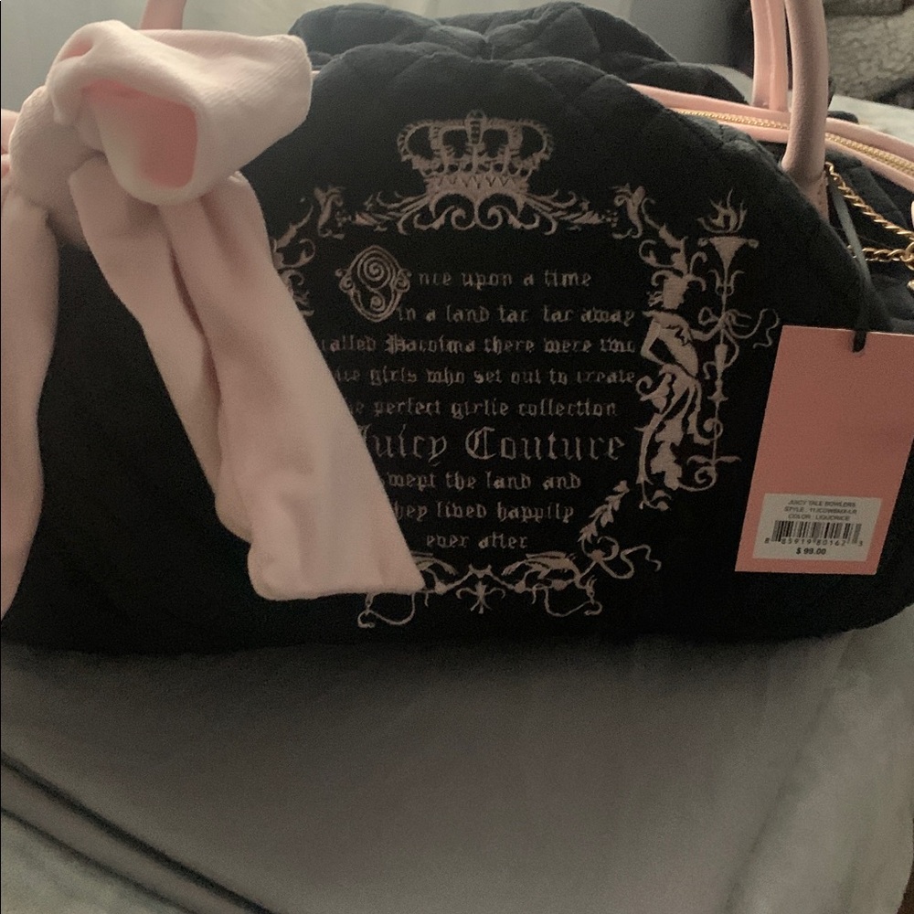 🆕- JUICY TALE BOWLERS BAG IN LIQUORICE WITH BEAUTIFUL
 BIG PINK BOW 🎀 - Picture 12 of 14